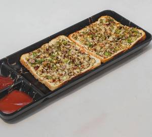 Open Cheese Chilly Sandwich