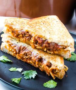 Pasta Sandwich