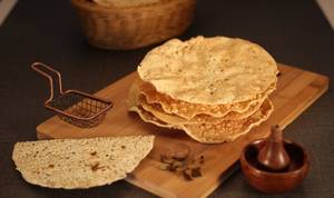 Fried Masala Papad (2 Pcs)