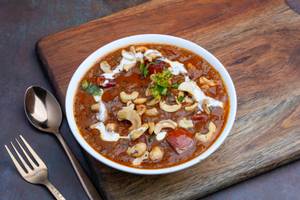 KAJU TOMATO CURRY