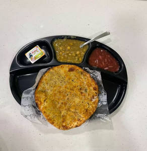 Amritsari Punjabi Tadka Kulcha