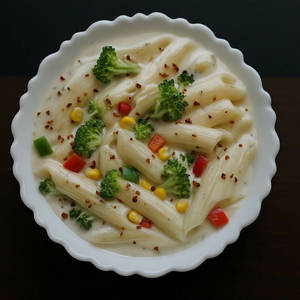 Jain White Sauce Pasta