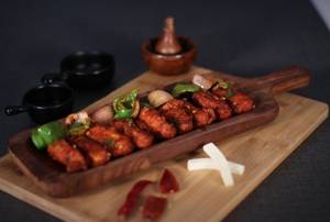 Paneer Chilli Dry (12 Pices)