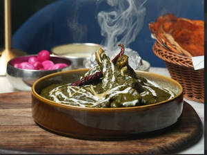 Mutton Saagwala (4 Pieces)