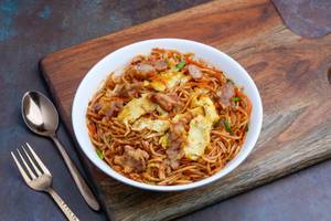 Schezwan Chicken Noodles