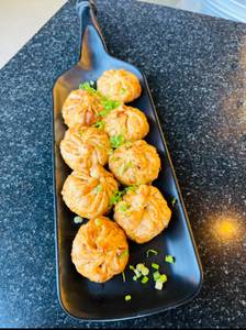 Chicken fried momos [8 pieces]