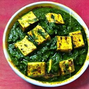 Butter palak paneer