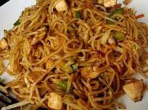 Paneer Veg Chowmein (Full)