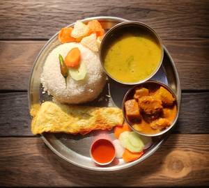 Rice Omelette Thali
