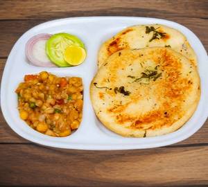 Chole Kulcha
