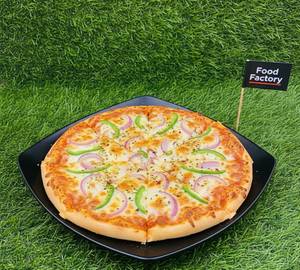 Onion capsicum pizza