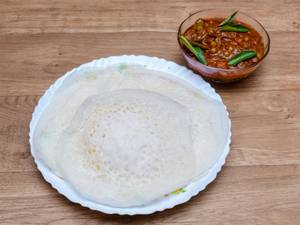 3 Vellayappam With Green Peas Masala