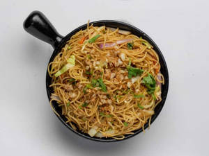 Ginger Garlic Noodle Non Veg