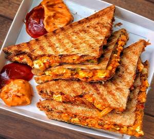 Tandoori paneer sandwich