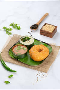 Medu Vada (2 Pcs)