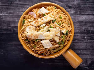 Hakka Noodles Egg