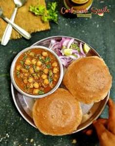 Chana Masala Puri Combo