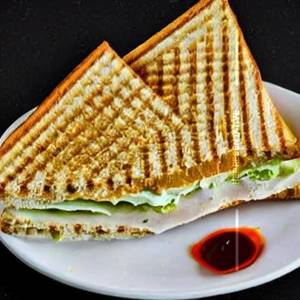 Aloo matar sandwich cheese