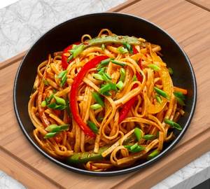 Schezwan chicken noodles