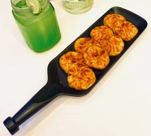 Chicken corn cheese peri peri steamed momos [8 pieces]