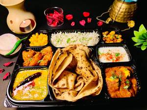 Paneer Butter Masala Combo