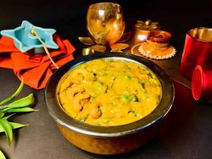 Methi Matar Kaju Makhana