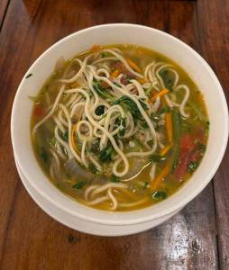 Veg Thukpa