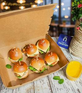 Mini crispy chicken burger