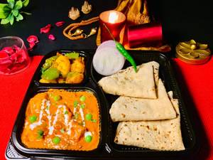 Matar Paneer Mini Thali