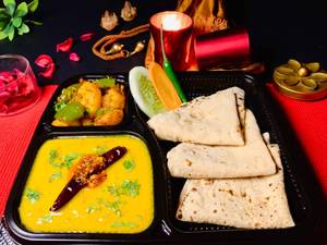 Toor Dal Tadka Mini Thali
