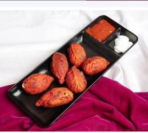 Tandoori chicken fried momos [6 pieces]