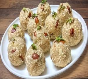 Til Khoya Laddu