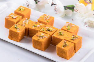 Mango Soan Papdi (300 Gms)