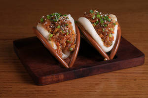 Japchae Noodle Bao Chicken (2pcs)