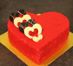 Red Velvet Heart Shape Cake [500 Gram]