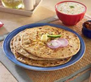 Corn Capsicum Cheese Paratha