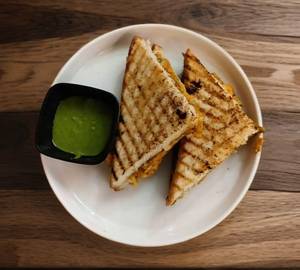 Cheese Chilli Garlic Grilled Sandwich