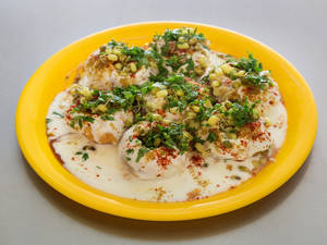 Dahi Batata Puri
