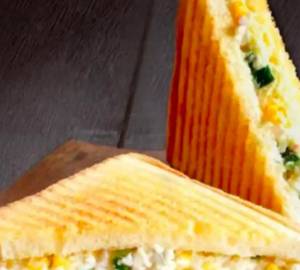 Corn Cheese Grilled Sandwich