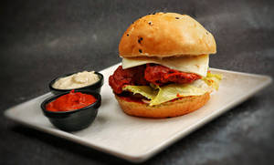 Paneer Makhani Burger