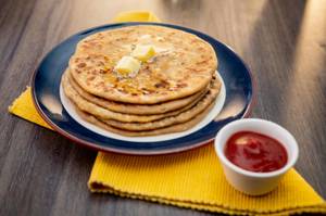 Aloo Cheese Paratha
