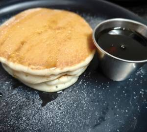 Pancake with choice of topping