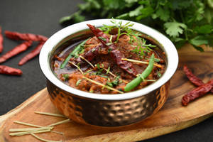 Kadhai Chicken [4 Pieces ]