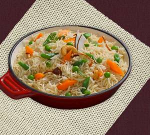 Veg Pulao +Gobi Chilli                              