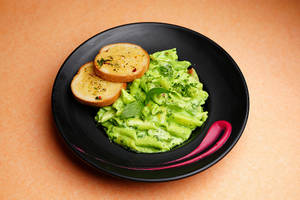 Veg Creamy Basil Pesto Penne