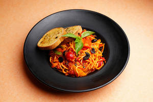 Veg Spaghetti Arabiata