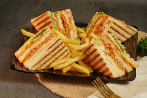 Special Chicken Club Sandwich