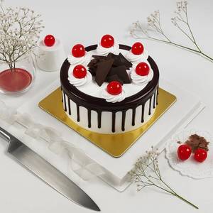 Danbro Express Chocolate Eggless Cake