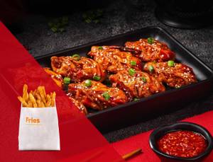 Choice of Pan Tossed Momos + French Fries