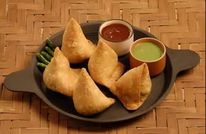 Punjabi Samosa